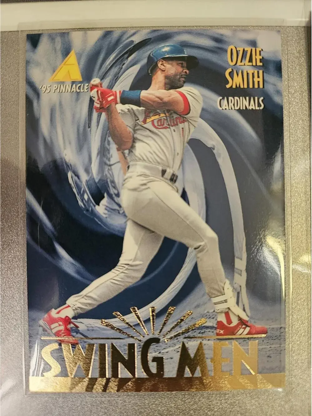 Ozzie Smith - HOF - 1995 Pinnacle Swing Men - Cardinals #282 - RAW Mint